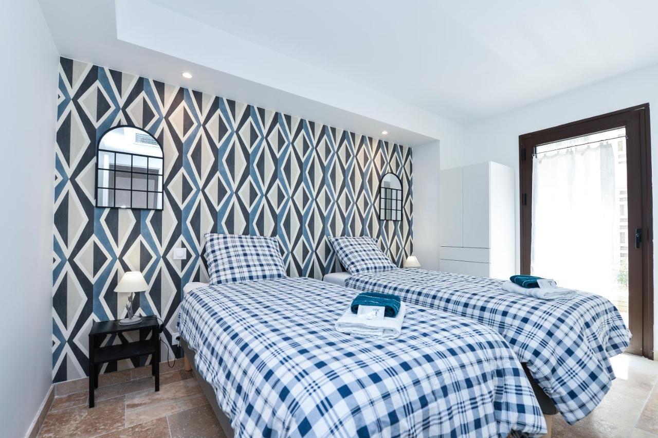 Residence Le Jardin D'Eugenie Санари-сюр-Мер Екстериор снимка
