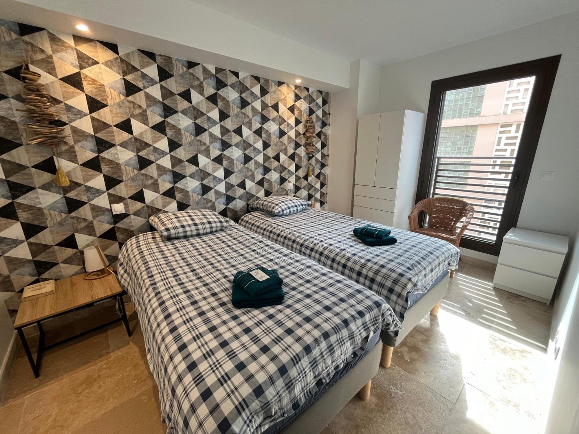 Residence Le Jardin D'Eugenie Санари-сюр-Мер Екстериор снимка
